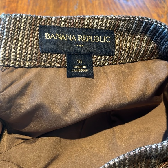 Banana Republic Pencil Skirt - Size 10 - Picture 5 of 9